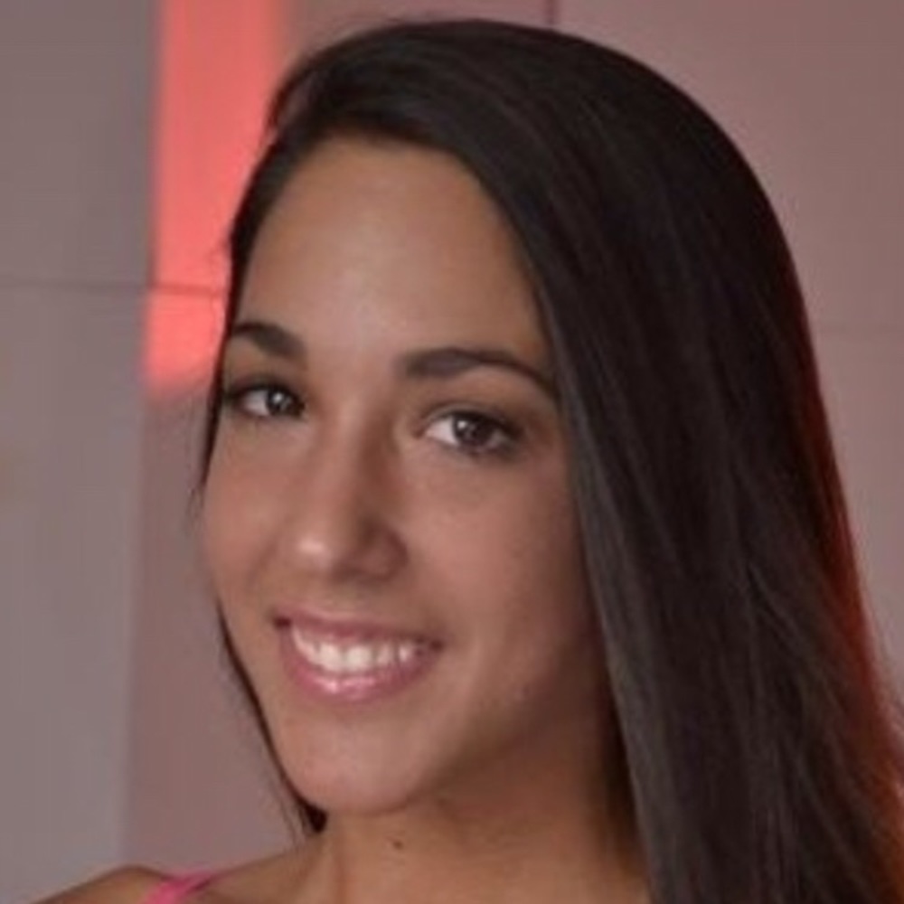 Meet your Posher, Gina